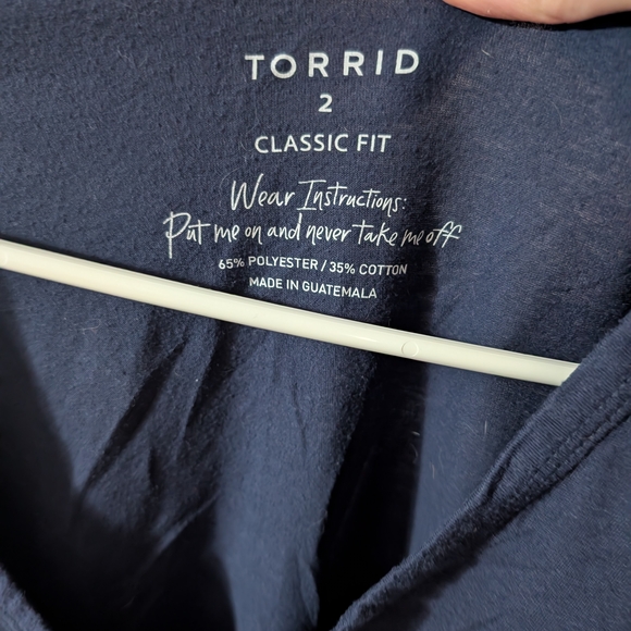 Old Navy Women's Short Sleeve V-Neck Tee - Deep Purple - Picture 5 of 6